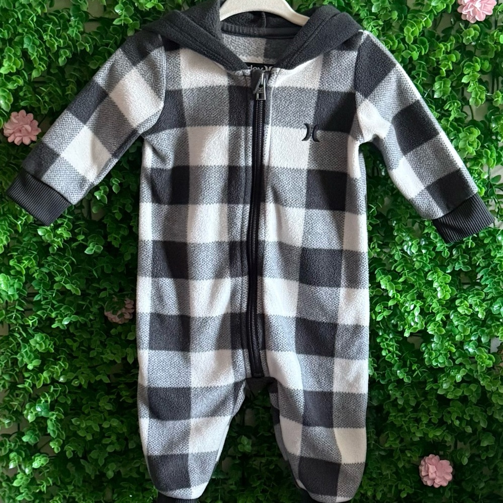 Hurley Plaid Hooded Fleece Romper – 6M